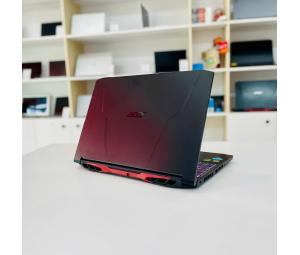 Acer Nitro 5 Gaming AN515 45 R5 5600H/Ram 8GB/SSD 512GB/15.6